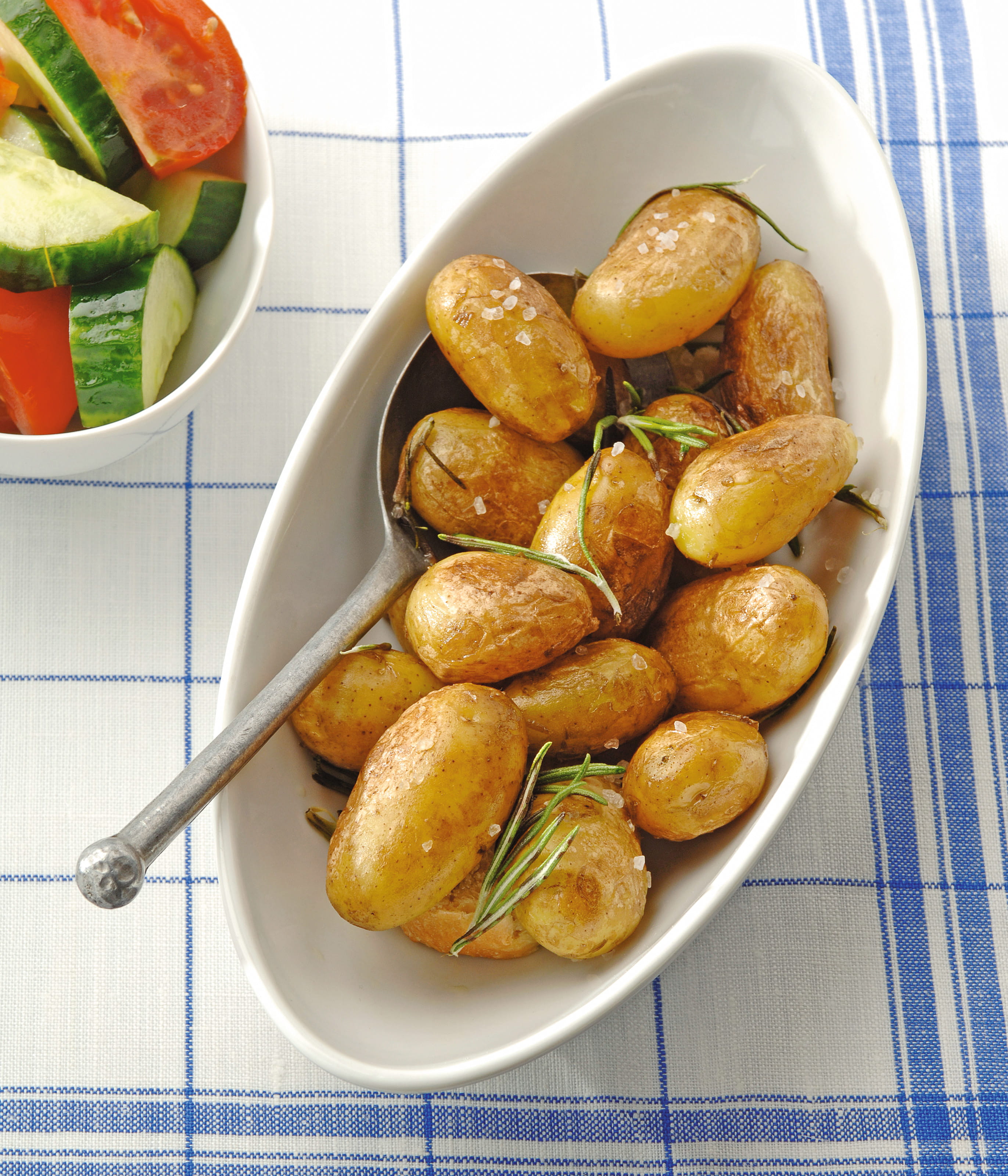 recipe image Gebakken krieltjes met rozemarijn op de barbecue