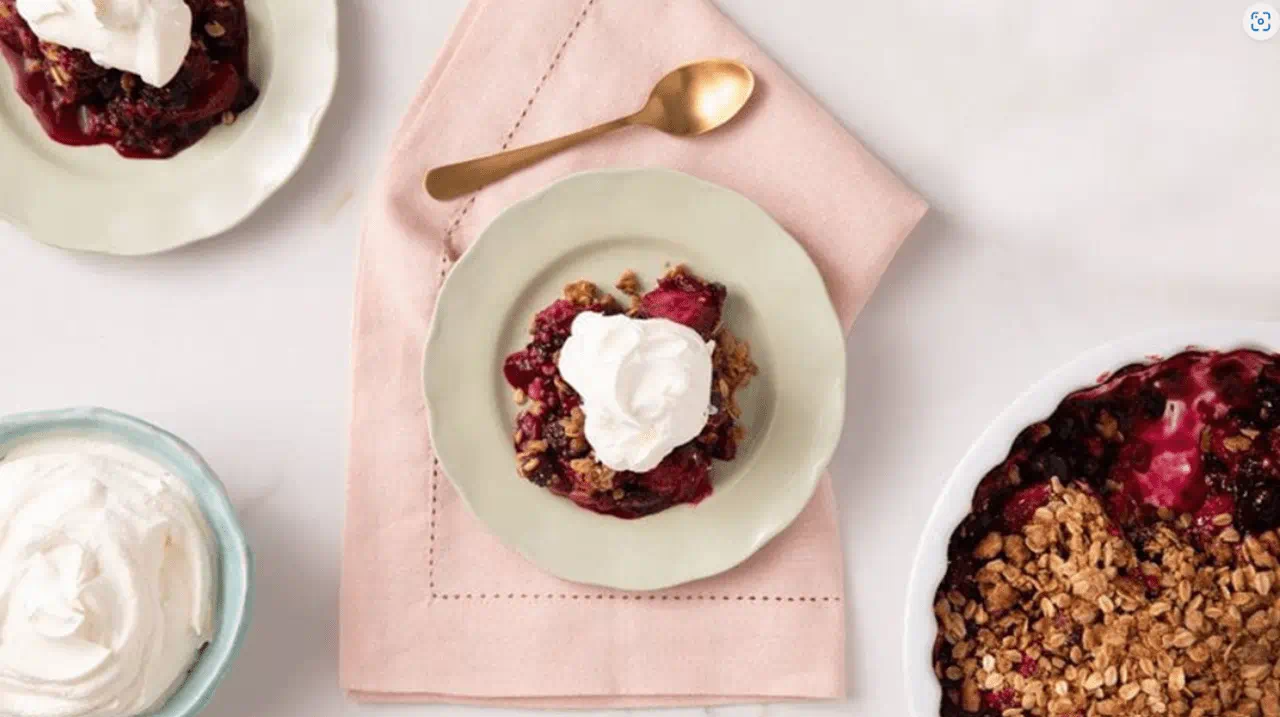 recipe image Makkelijke bessencrisp