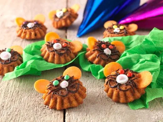 recipe image Kindertraktatie: leeuwenmuffins met wortel