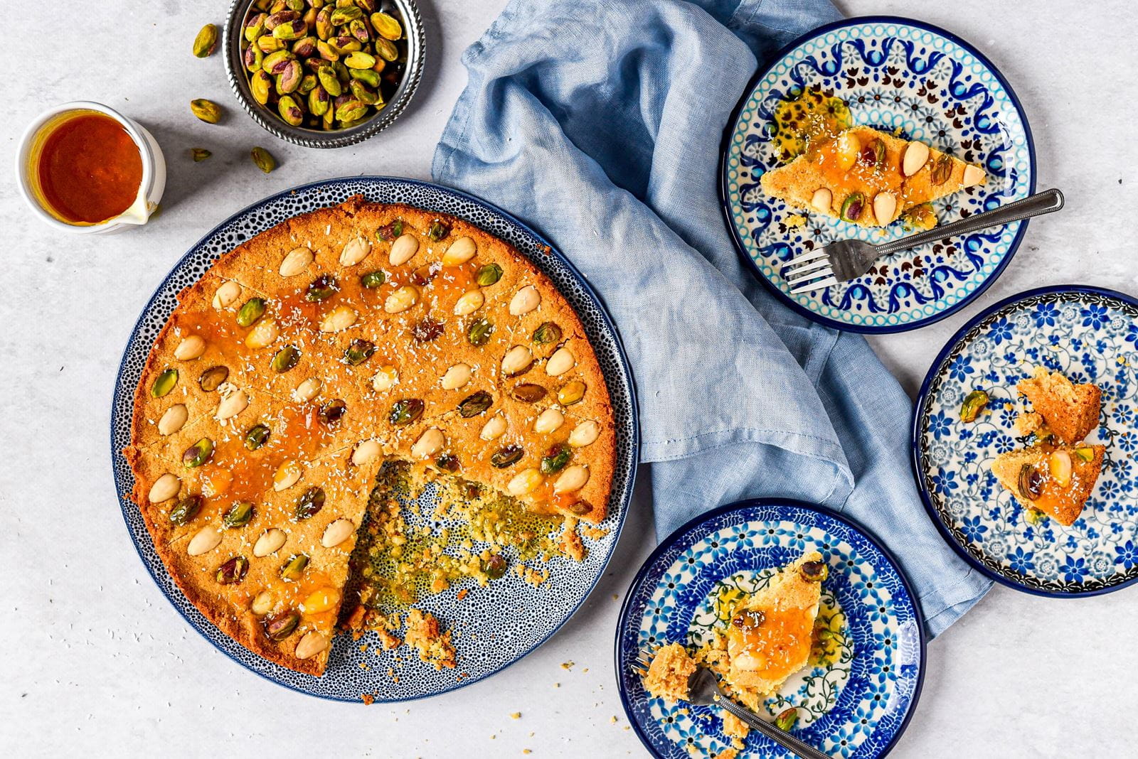 recipe image Basbousa met sinaasappel-oranjebloesemsiroop