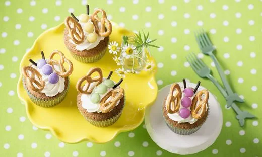 recipe image Vlindercupcakes met limoenglazuur