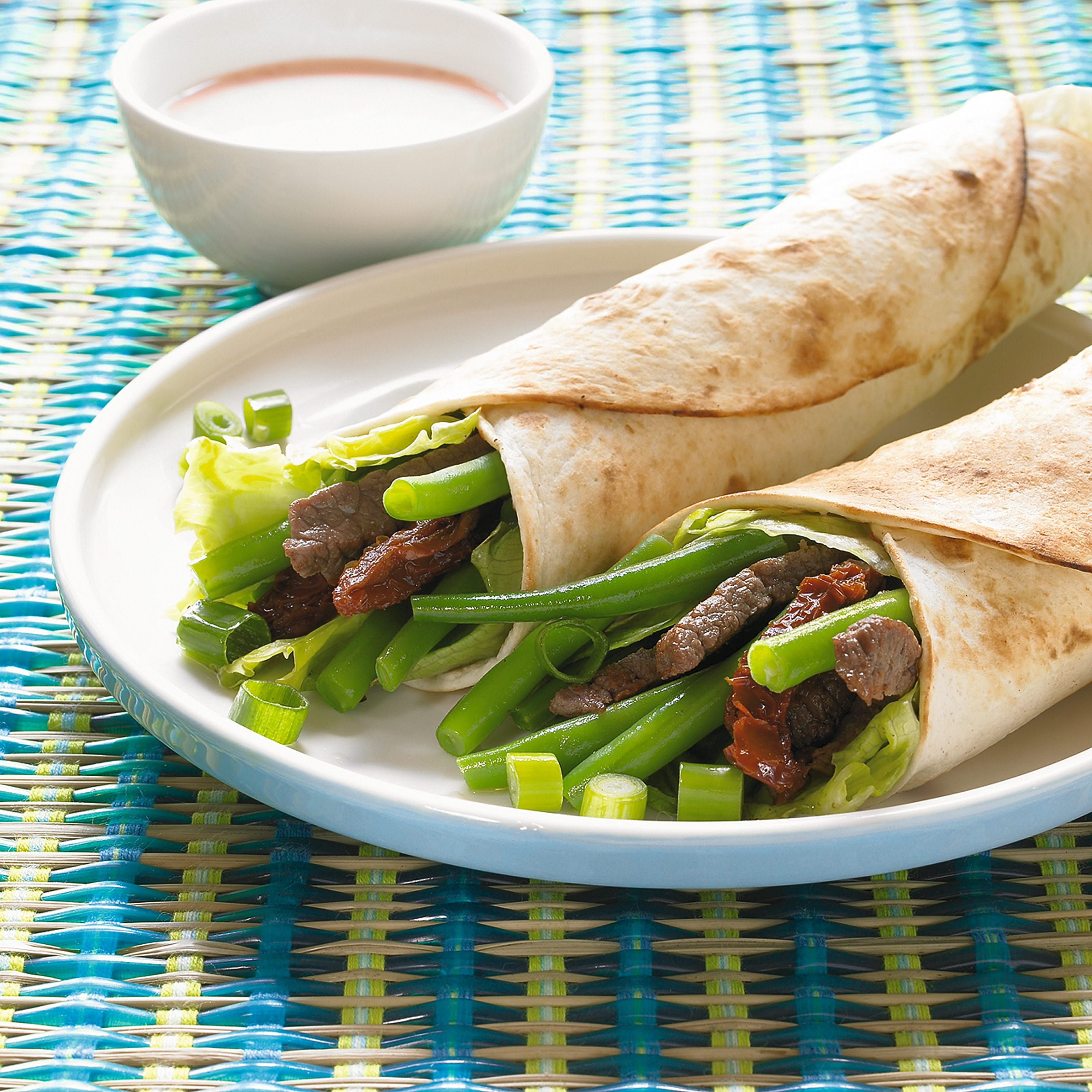 recipe image Wraps met rundvleesreepjes en sperziebonen