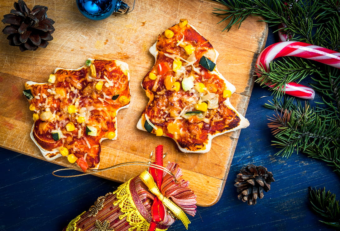 recipe image Zelfgemaakte kerstboompizza