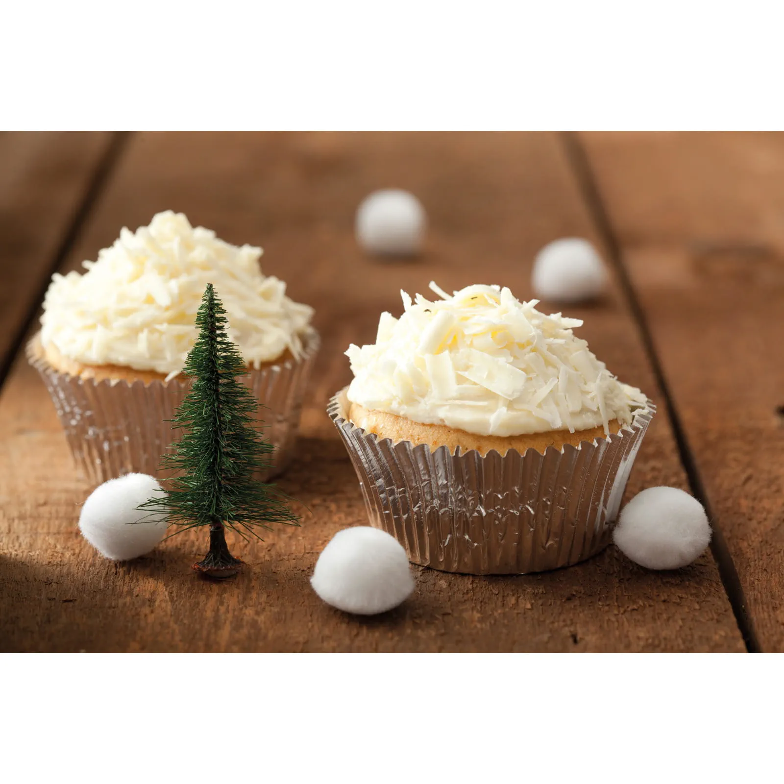 recipe image Besneeuwde wintercupcakes