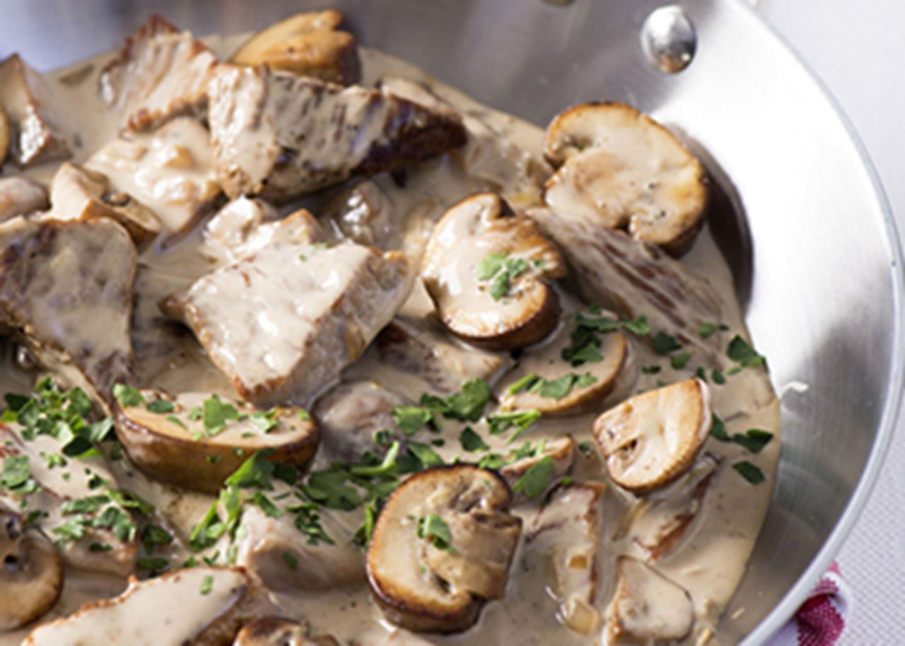 recipe image Zwitserse vleesreepjes in romige champignonsaus
