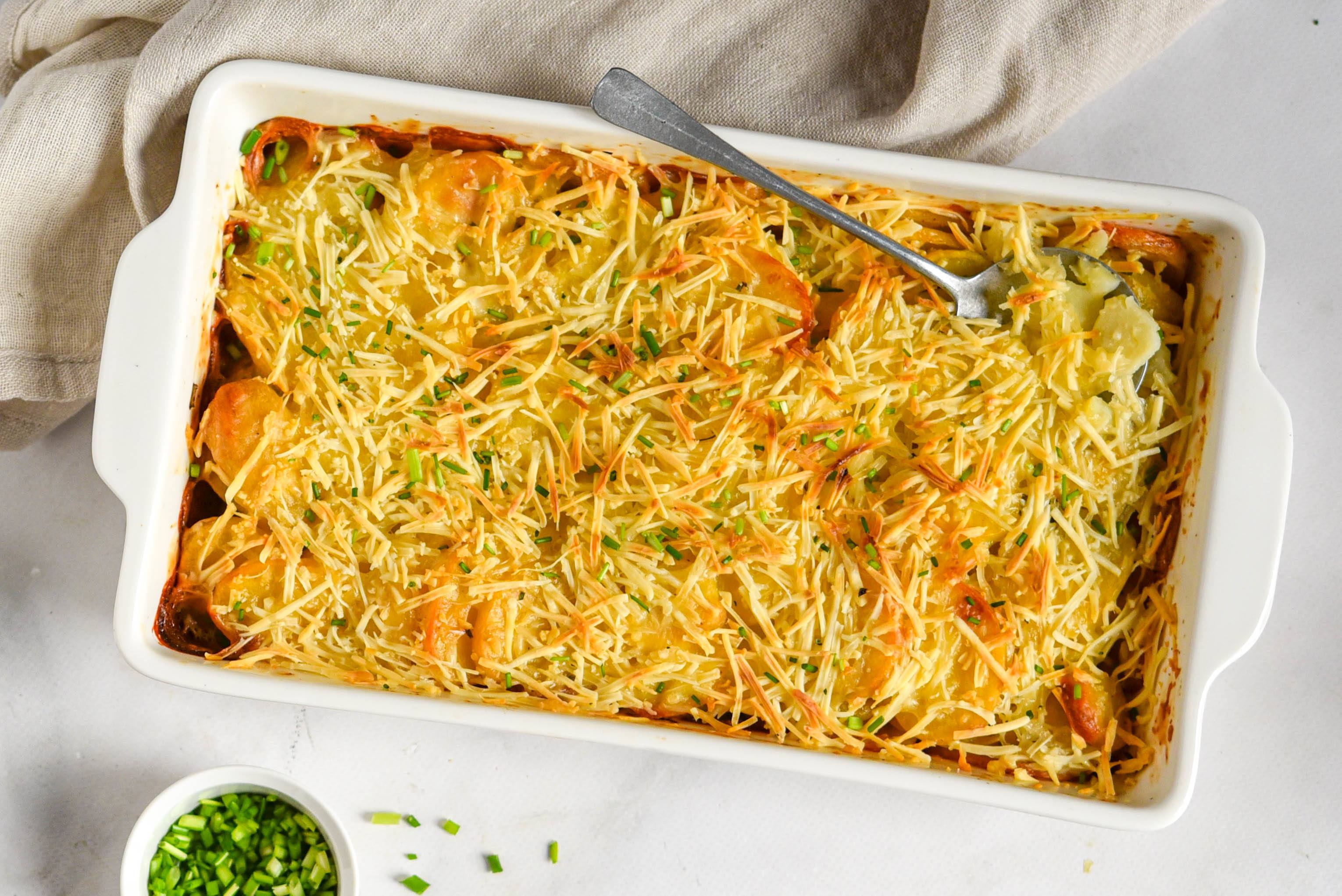 recipe image Aardappelgratin met nootmuskaat en bieslook
