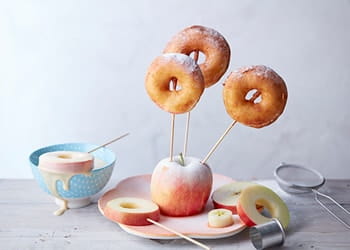 recipe image Appelbeignet op een stokje