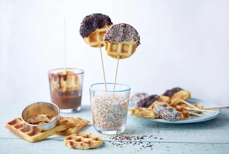 recipe image Wafels met chocolade op een stokje