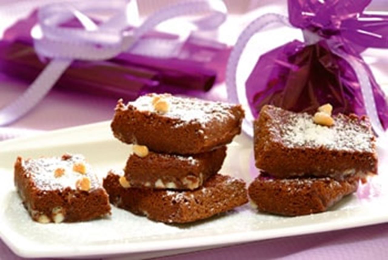 recipe image Chocolade brownies met witte chocolade en noten