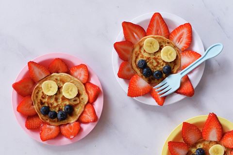 recipe image Vegan pancakes voor kids met rood fruit